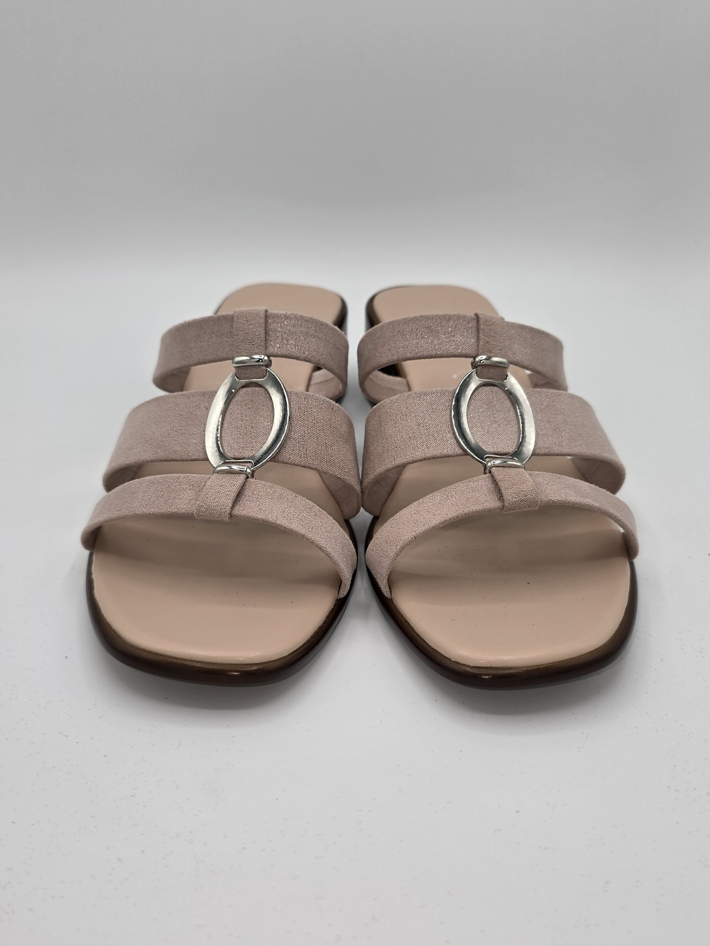 NWOT Italian Shoemakers 7 Triple-Strap Slide Sandals Pink with Silver Hardware